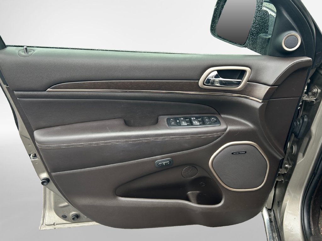 2016 Jeep Grand Cherokee Summit