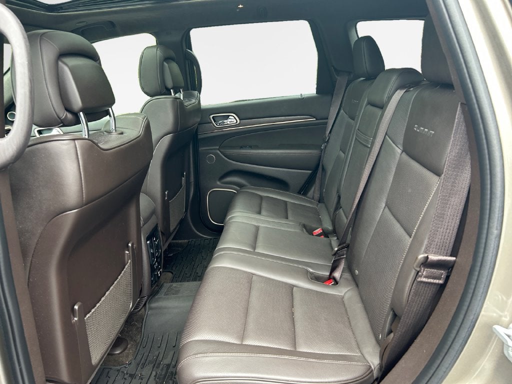 2016 Jeep Grand Cherokee Summit