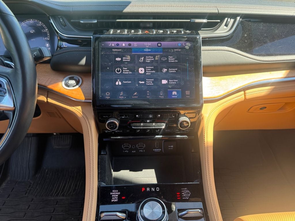 2022 Jeep Grand Cherokee L Summit