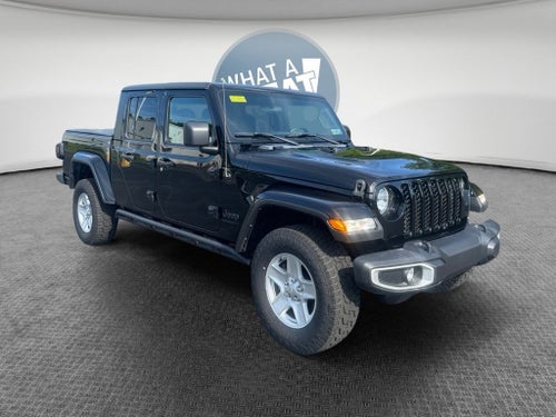 2022 Jeep Gladiator Sport