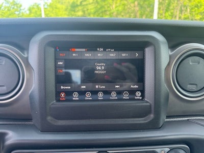 2022 Jeep Gladiator Sport
