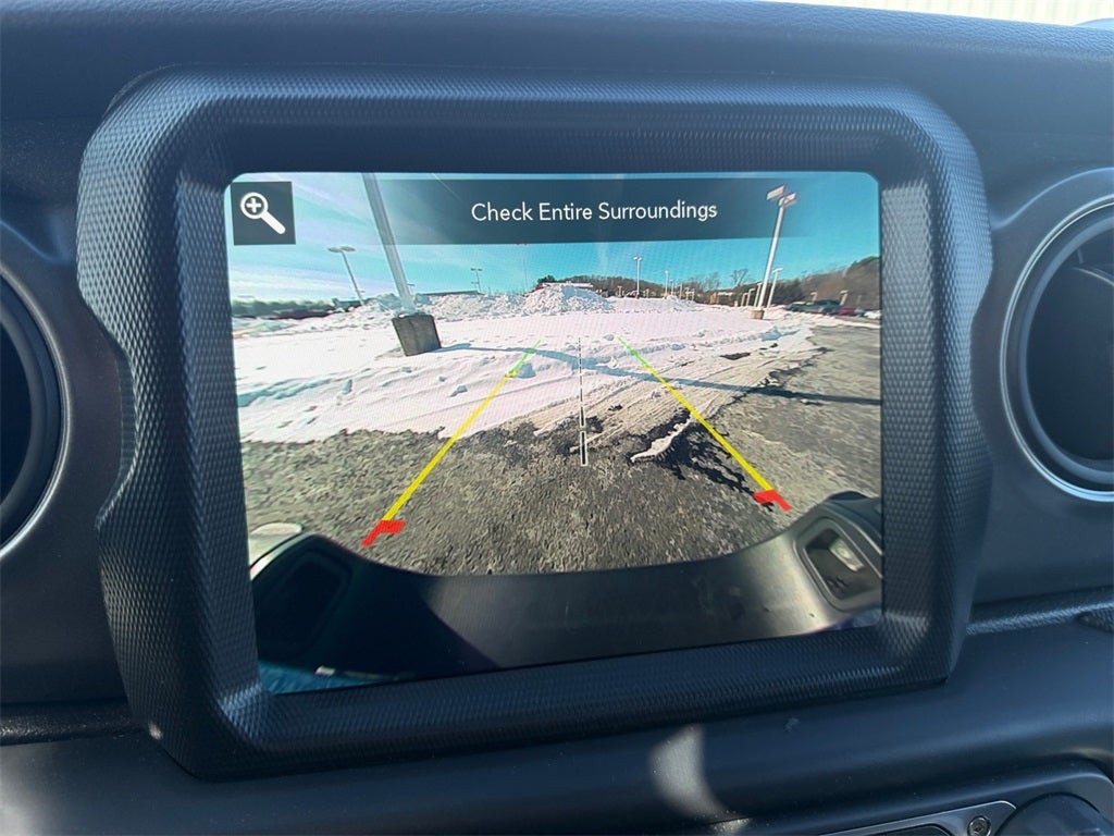 2023 Jeep Gladiator Base