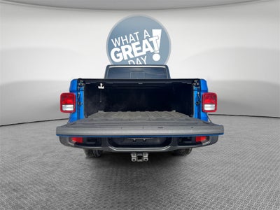 2023 Jeep Gladiator Base