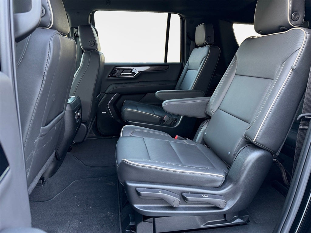 2025 GMC Yukon XL Elevation