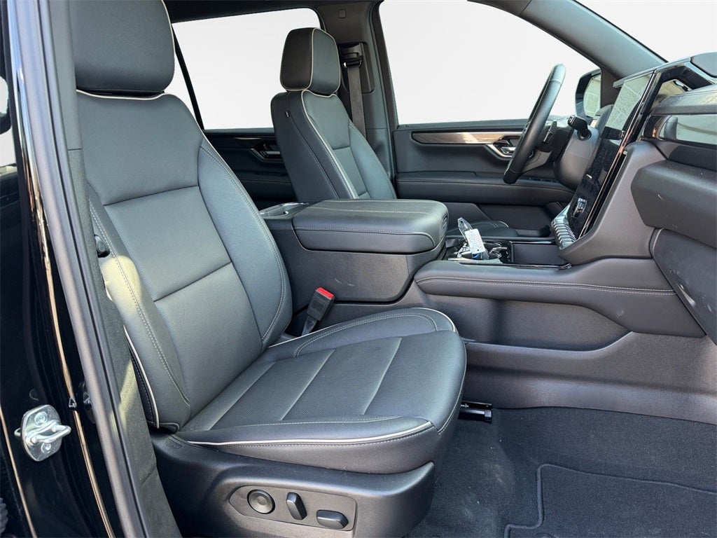 2025 GMC Yukon XL Elevation