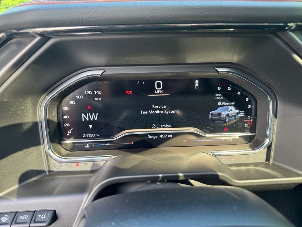 2025 GMC Sierra 1500 AT4