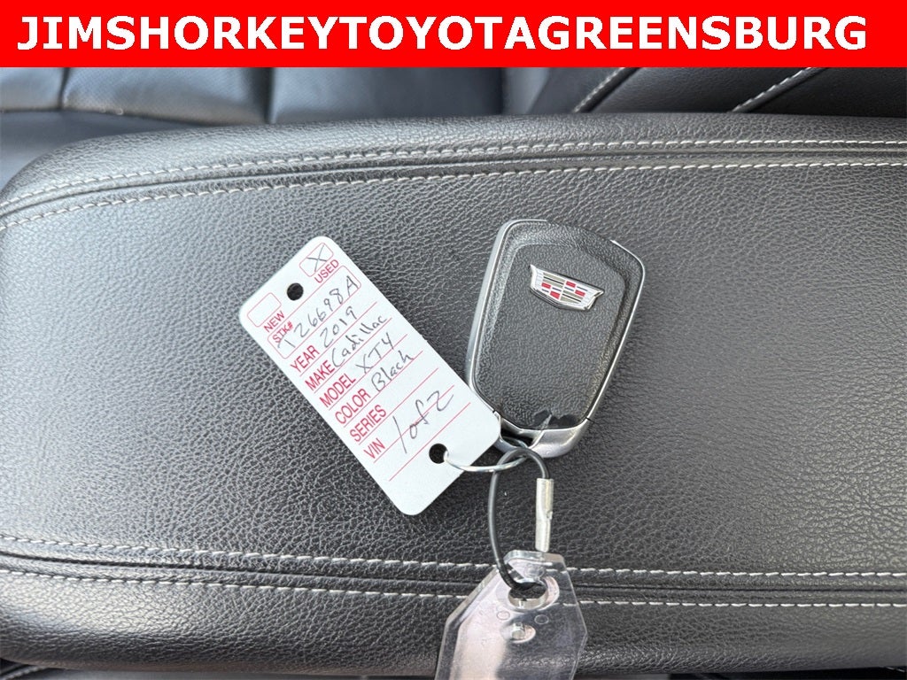 2019 Cadillac XT4 Premium Luxury