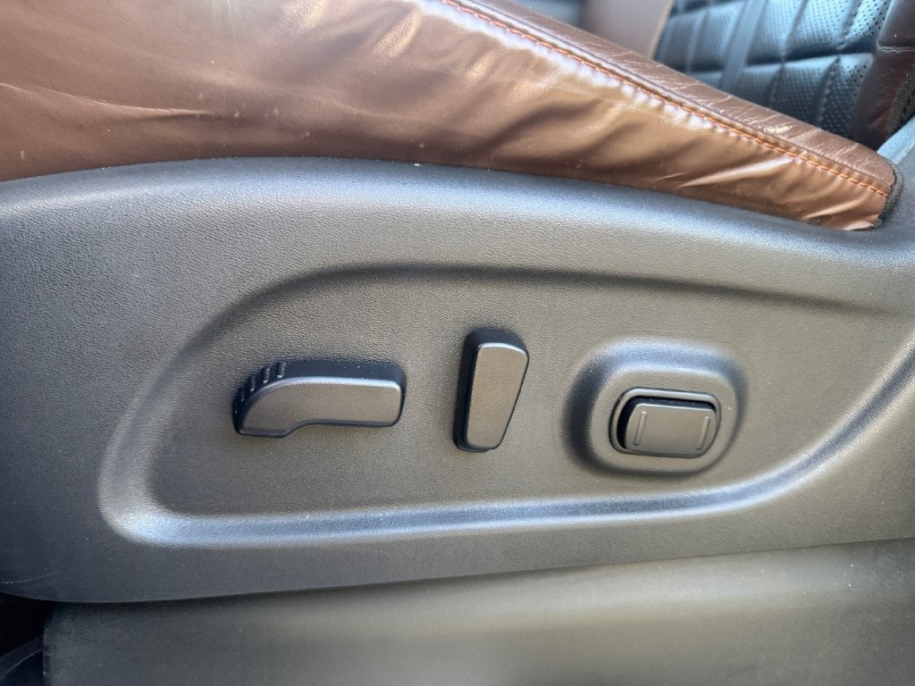 2019 Nissan Titan Platinum Reserve