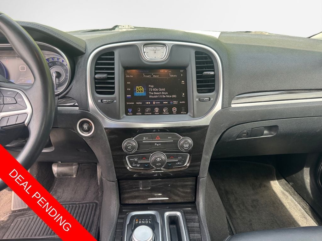 2015 Chrysler 300 Limited