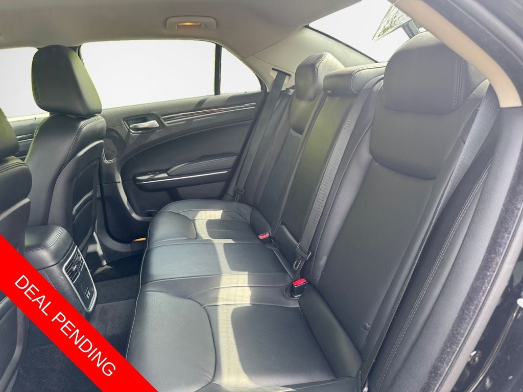 2015 Chrysler 300 Limited