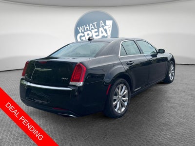 2015 Chrysler 300 Limited