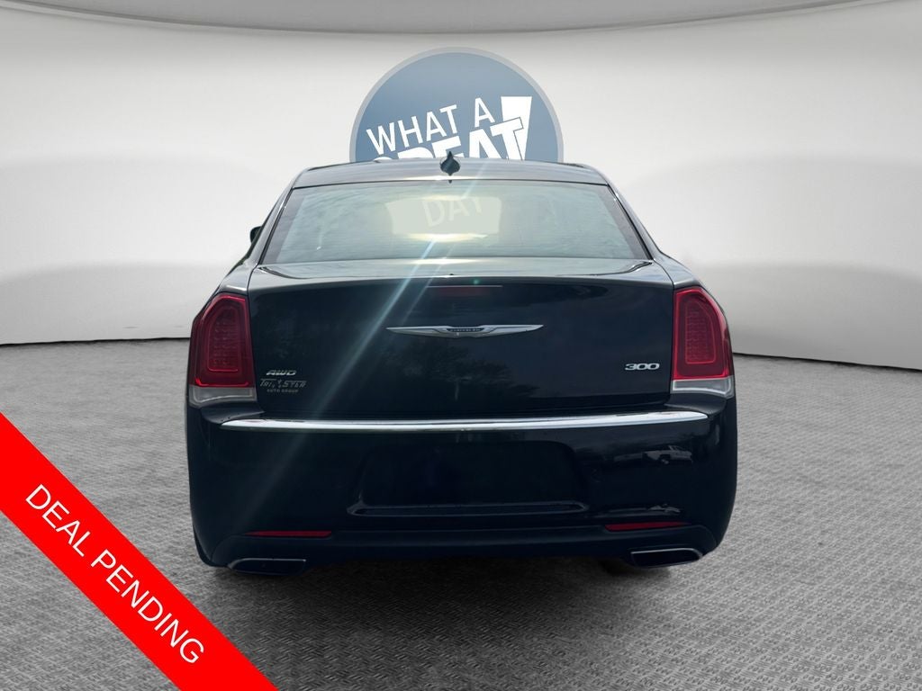 2015 Chrysler 300 Limited