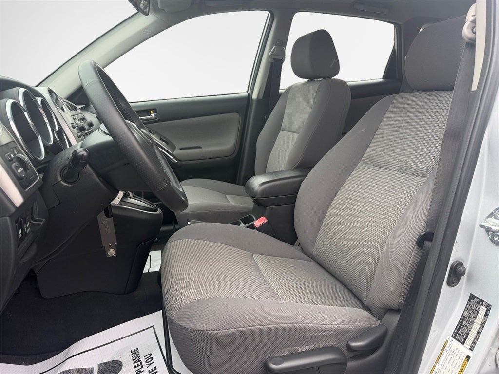 2007 Toyota Matrix Base