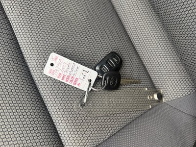 2007 Toyota Matrix Base