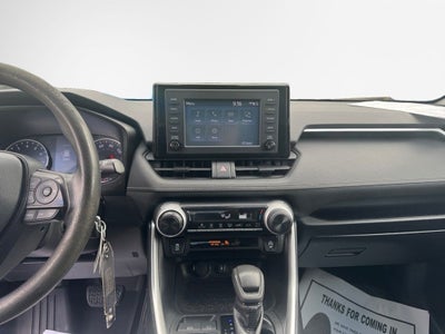 2019 Toyota RAV4 LE