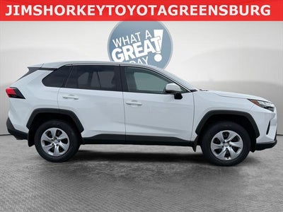 2024 Toyota RAV4 LE