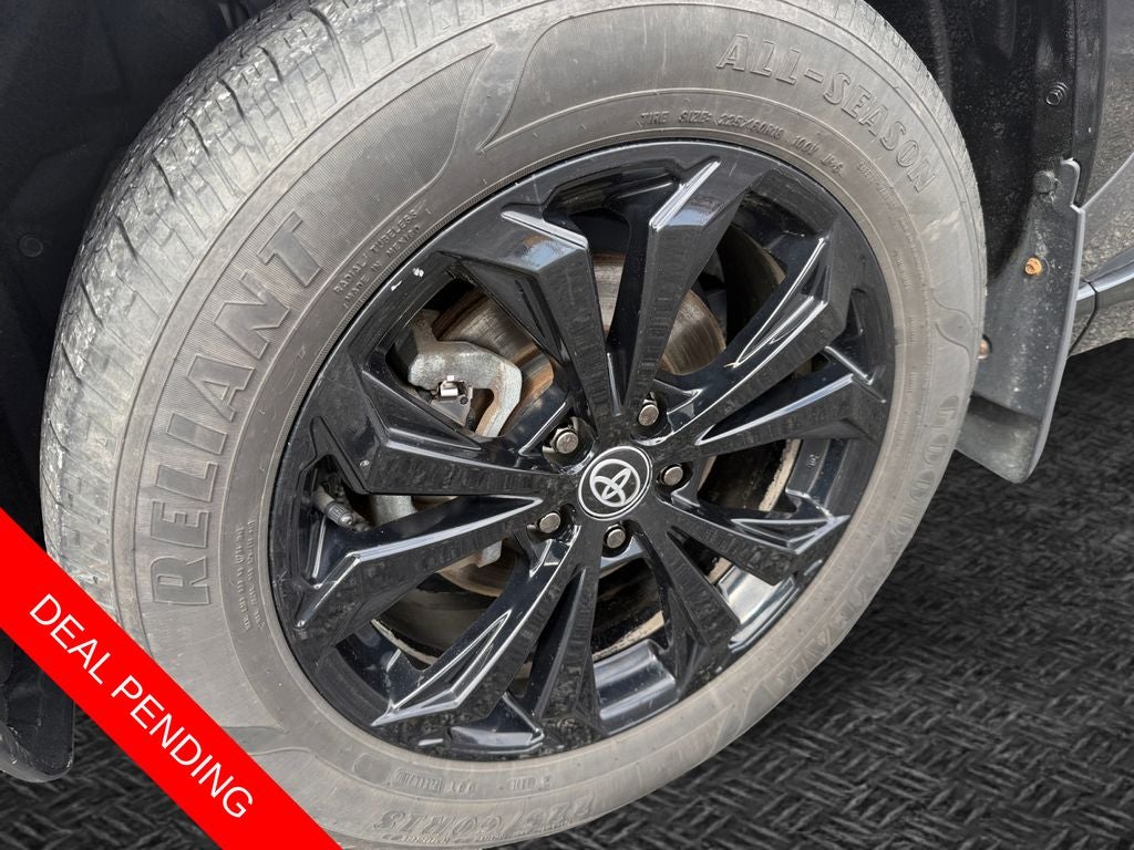 2022 Toyota RAV4 Hybrid SE