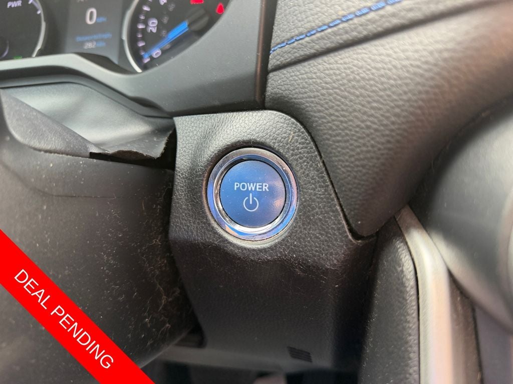 2022 Toyota RAV4 Hybrid SE