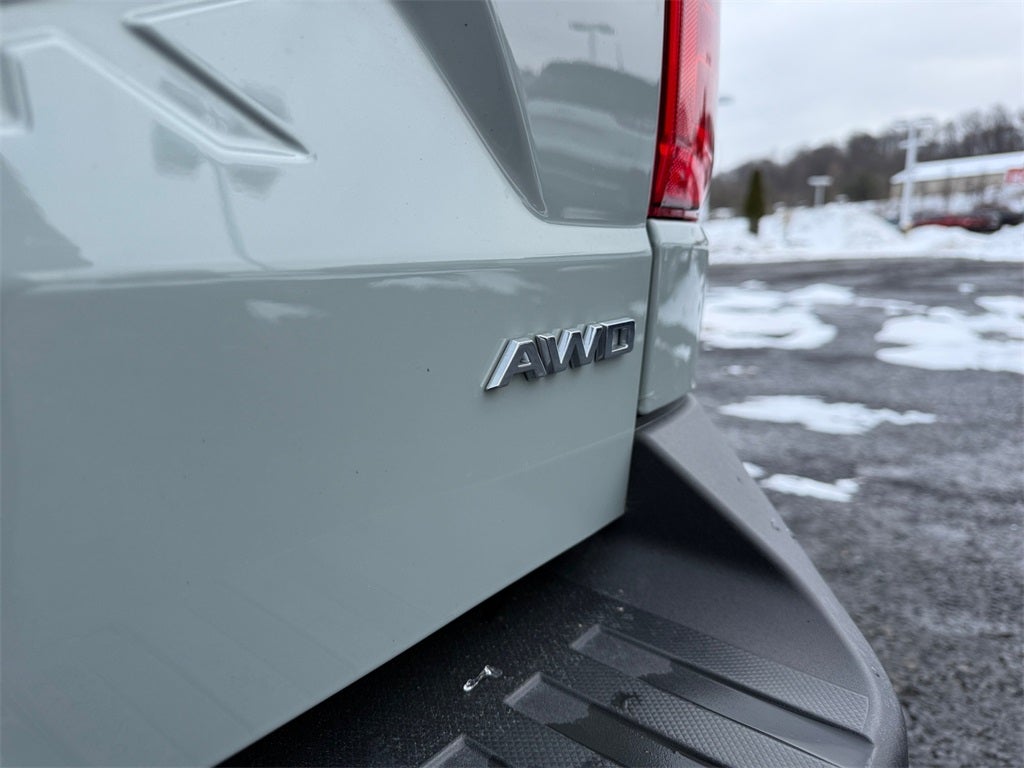 2023 Ford Maverick XL