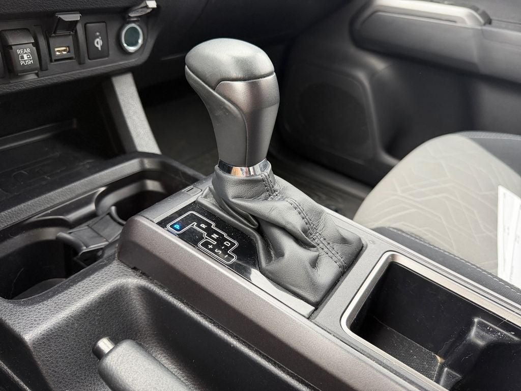 2023 Toyota Tacoma V6