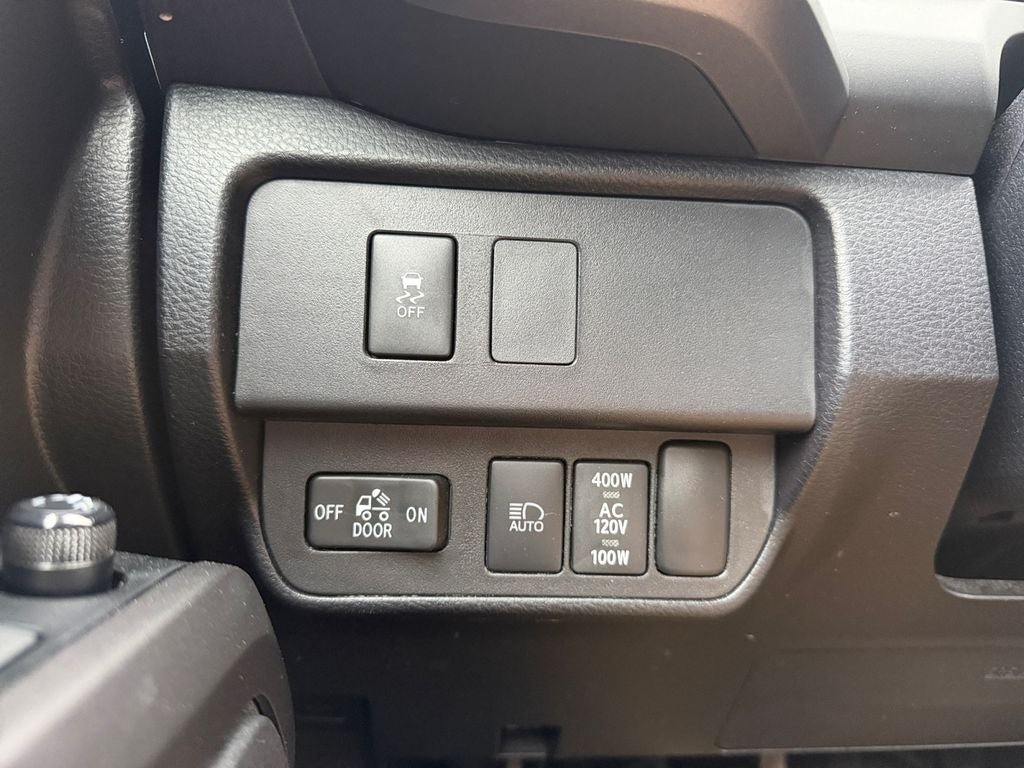 2023 Toyota Tacoma V6