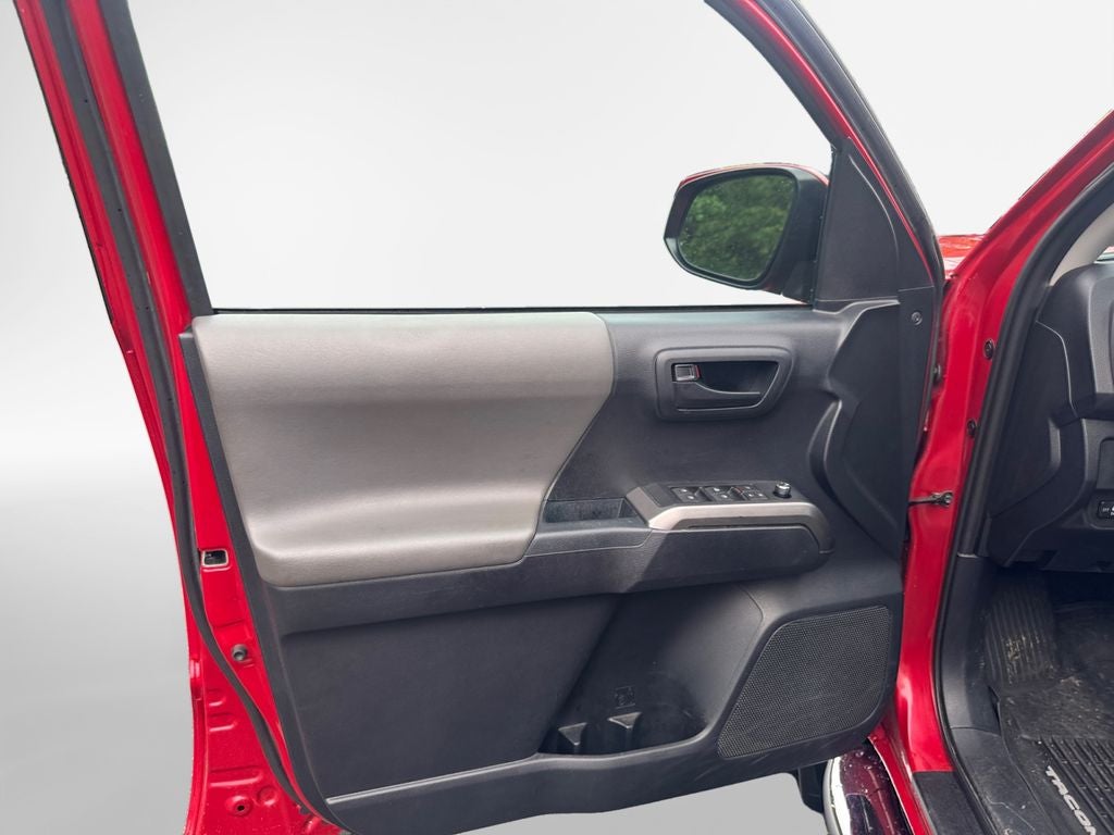 2018 Toyota Tacoma SR5 V6