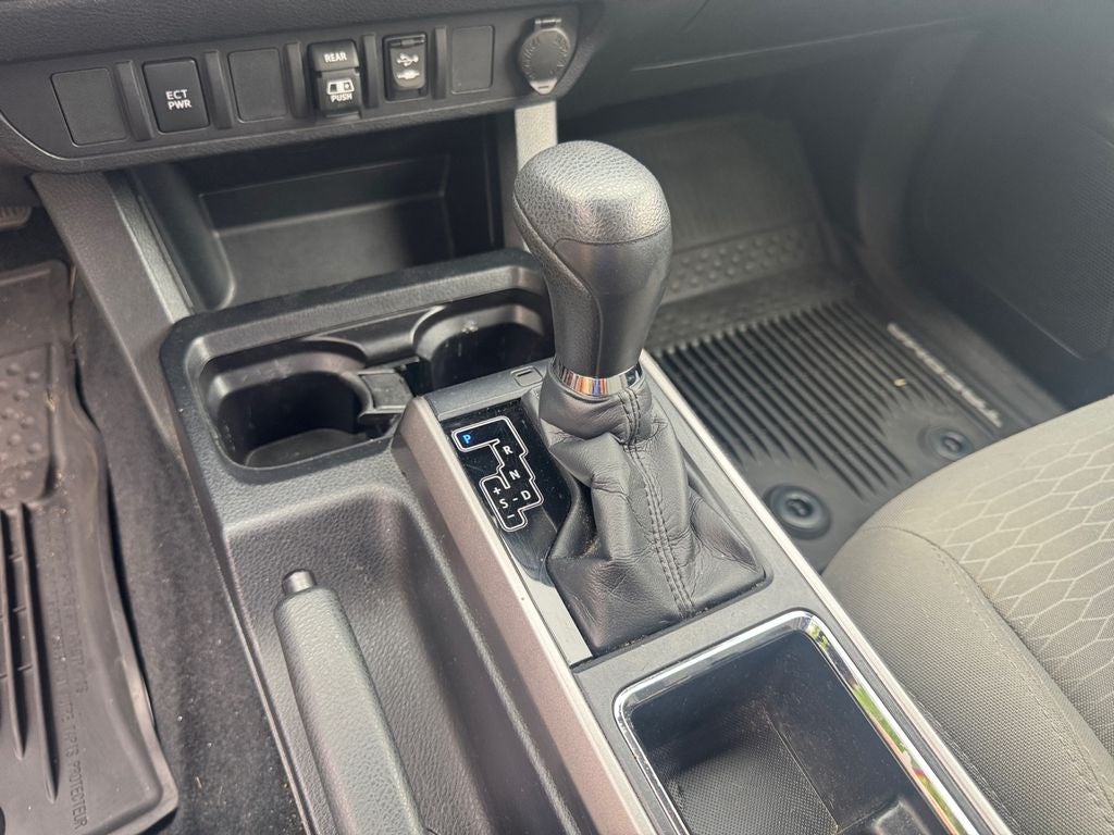 2018 Toyota Tacoma SR5 V6