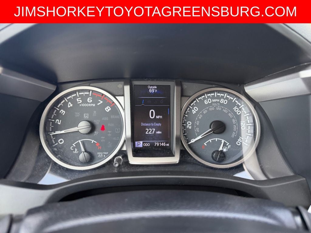 2022 Toyota Tacoma SR5 V6