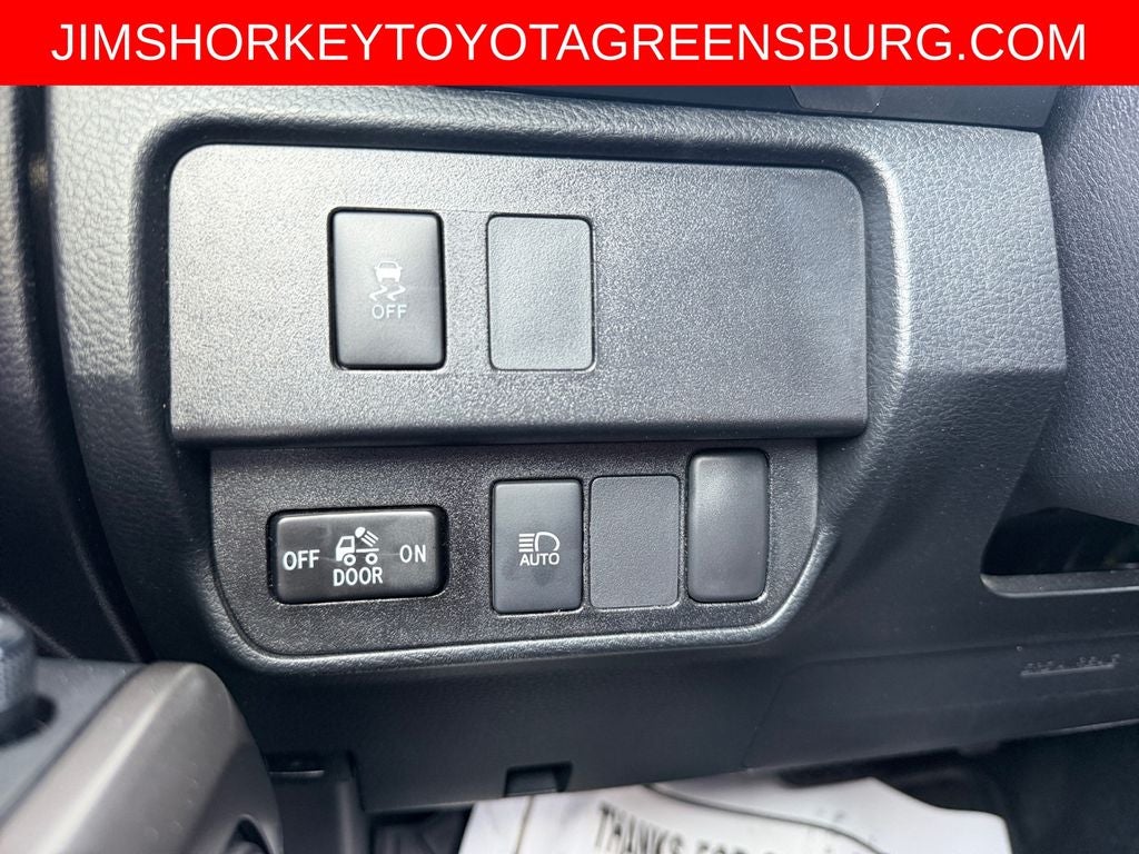 2022 Toyota Tacoma SR5 V6