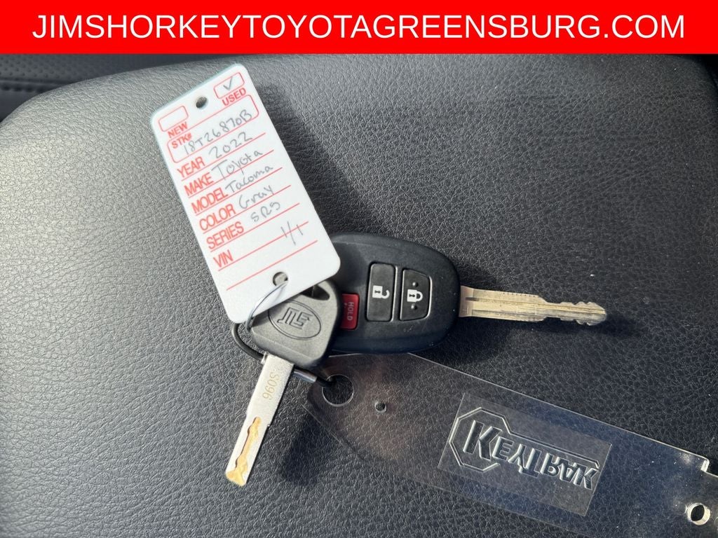 2022 Toyota Tacoma SR5 V6