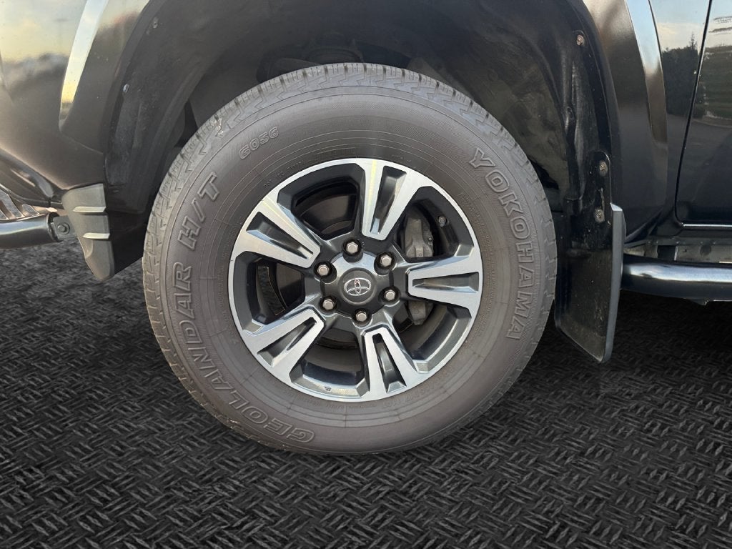 2017 Toyota Tacoma TRD Sport