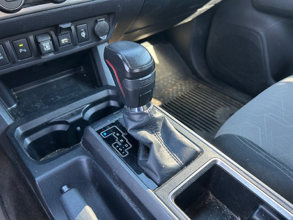 2023 Toyota Tacoma TRD Sport V6