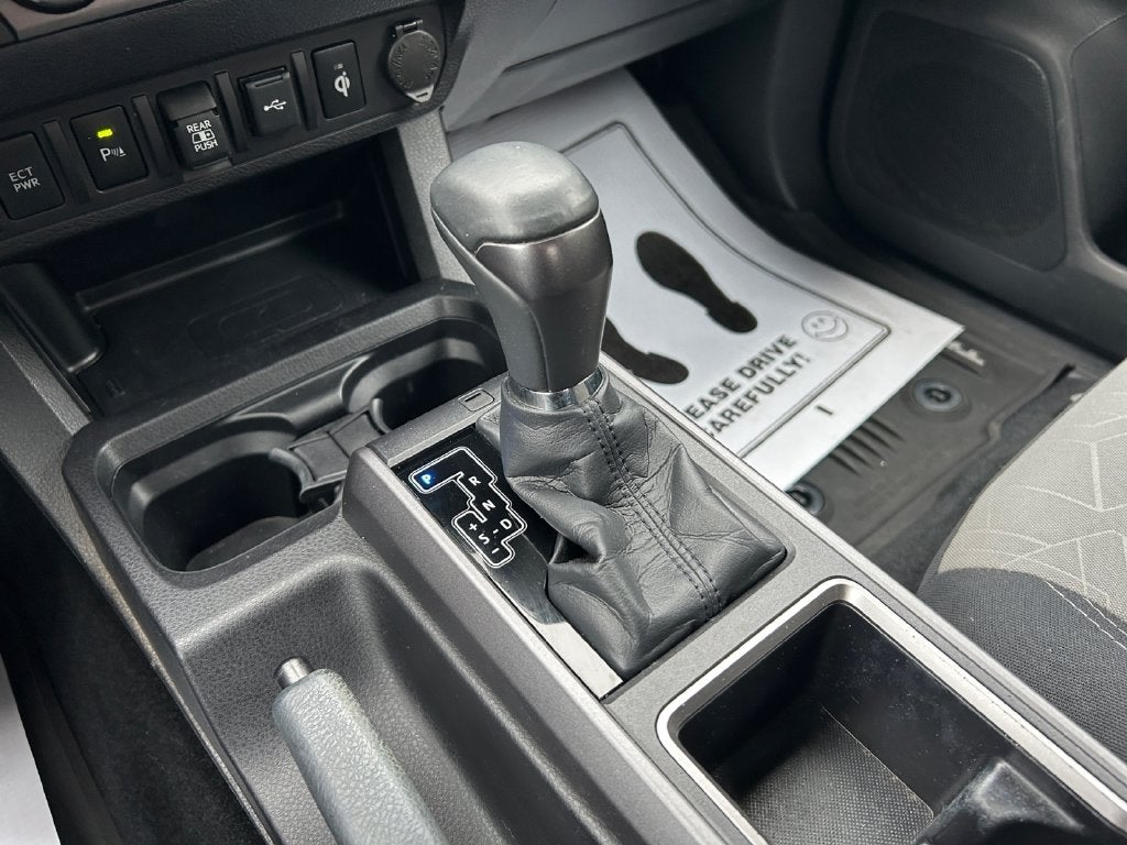 2022 Toyota Tacoma TRD Sport V6