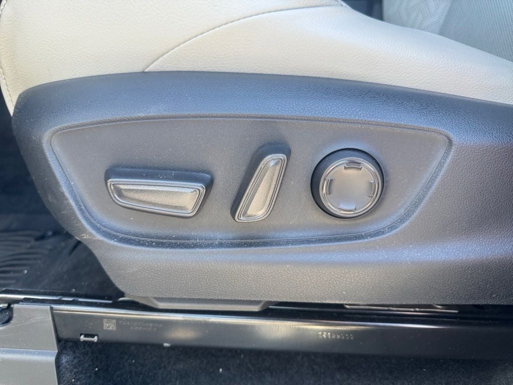 2024 Toyota Tacoma Hybrid Limited