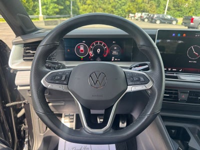 2025 Volkswagen Tiguan 2.0T SE R-Line Black