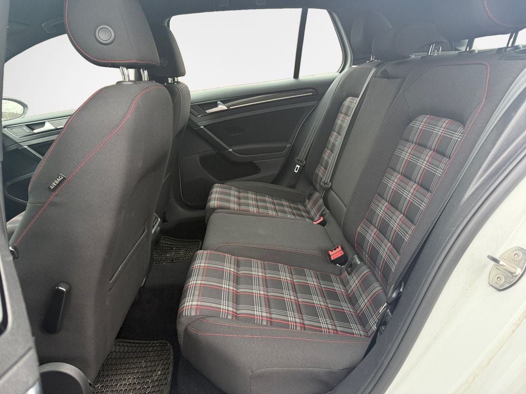 2017 Volkswagen Golf GTI S