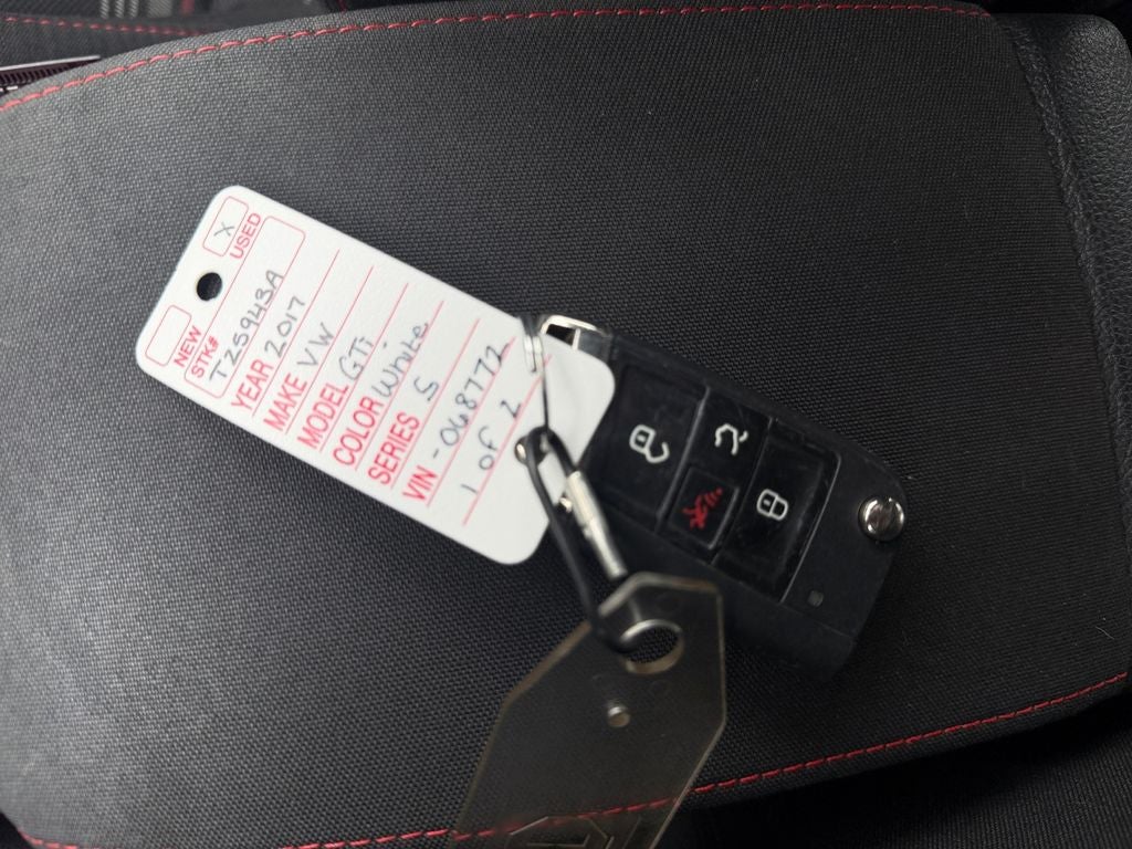 2017 Volkswagen Golf GTI S