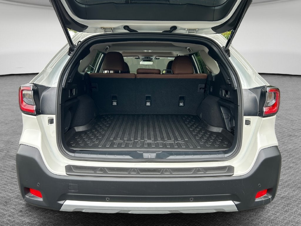 2024 Subaru Outback Touring