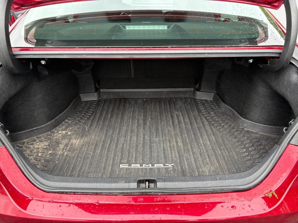 2019 Toyota Camry Hybrid LE