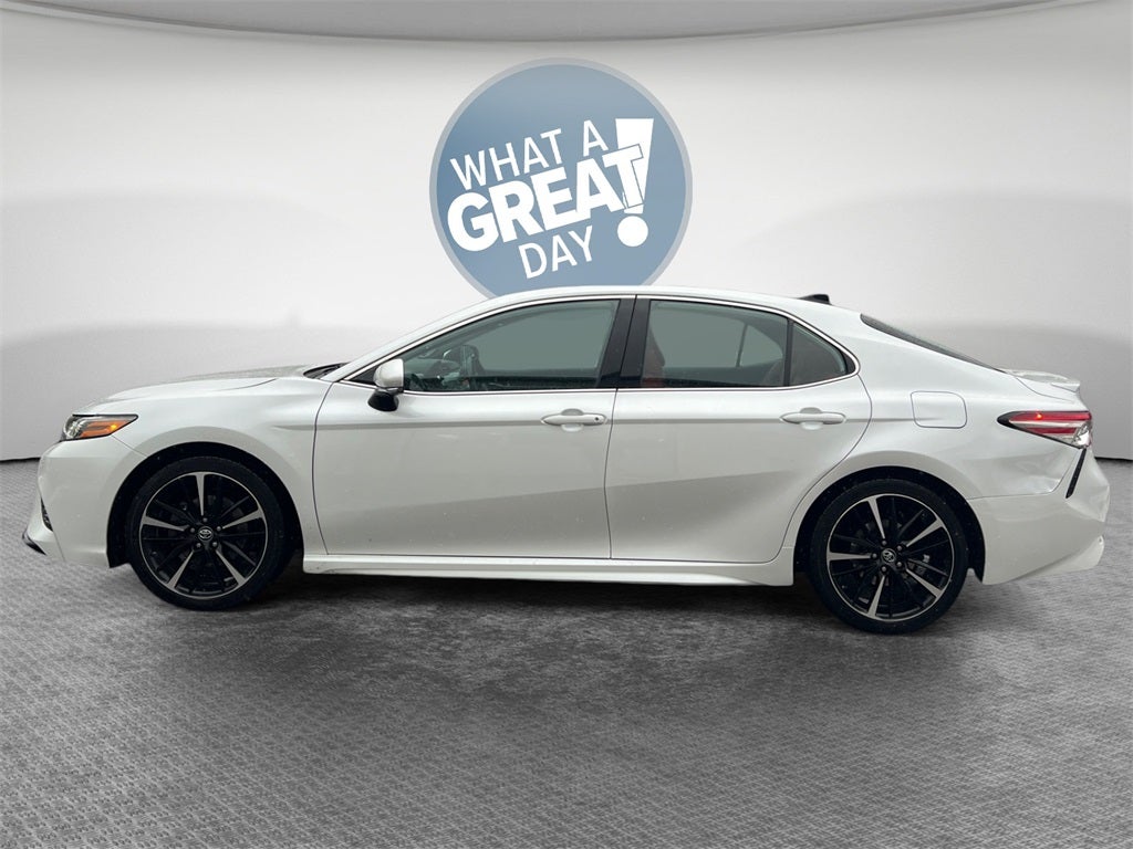 2019 Toyota Camry XSE