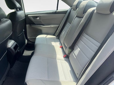 2016 Toyota Camry SE