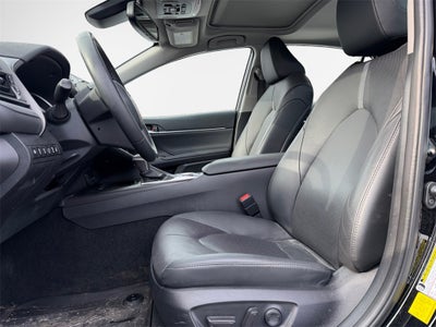 2023 Toyota Camry Hybrid XLE