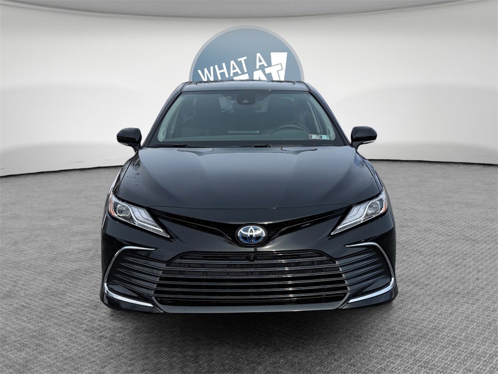 2023 Toyota Camry Hybrid XLE