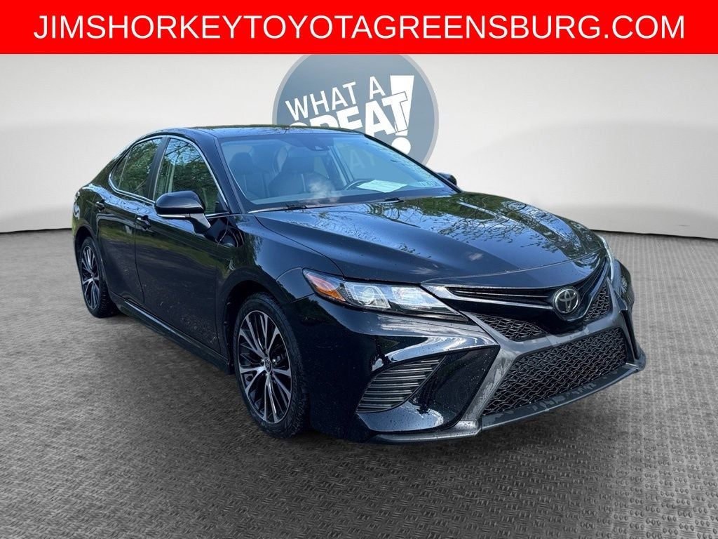 2020 Toyota Camry SE