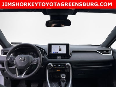 2025 Toyota RAV4 Hybrid SE