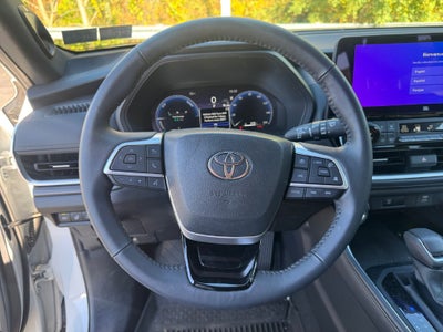 2026 Toyota Grand Highlander Hybrid Nightshade Edition