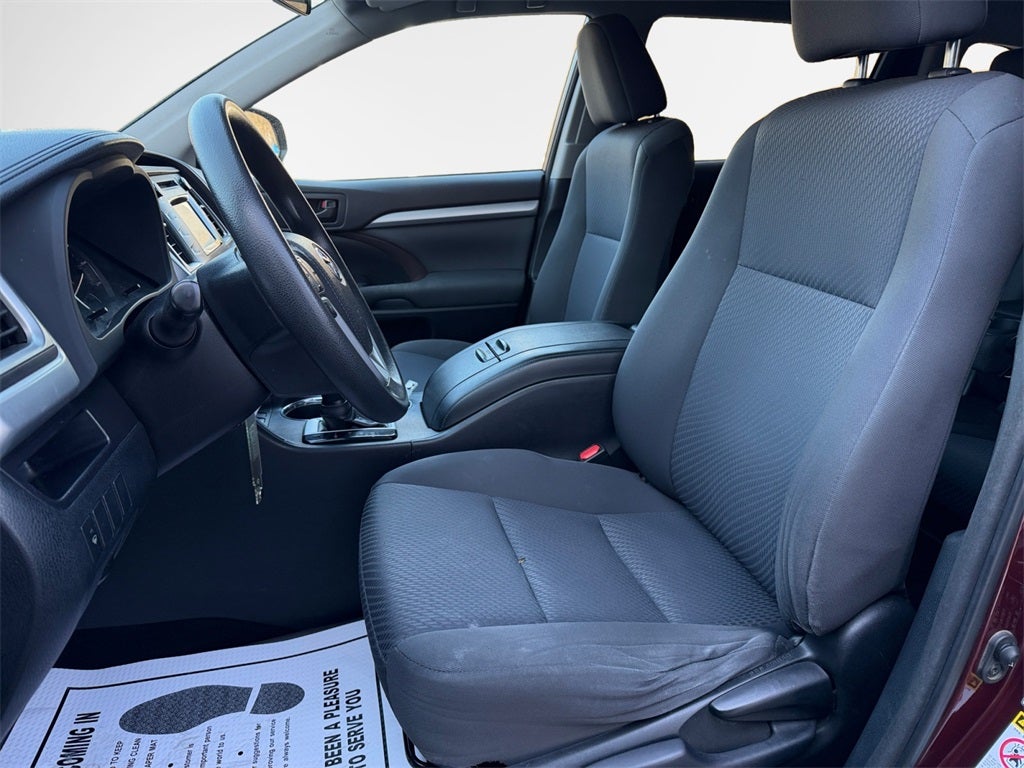 2015 Toyota Highlander Base