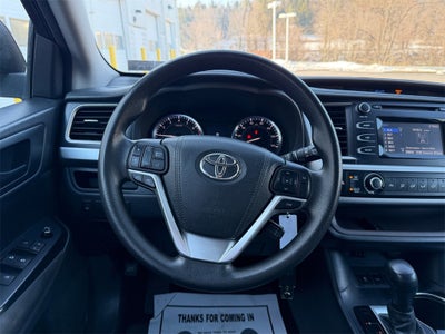 2015 Toyota Highlander Base