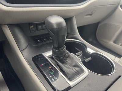 2018 Toyota Highlander LE