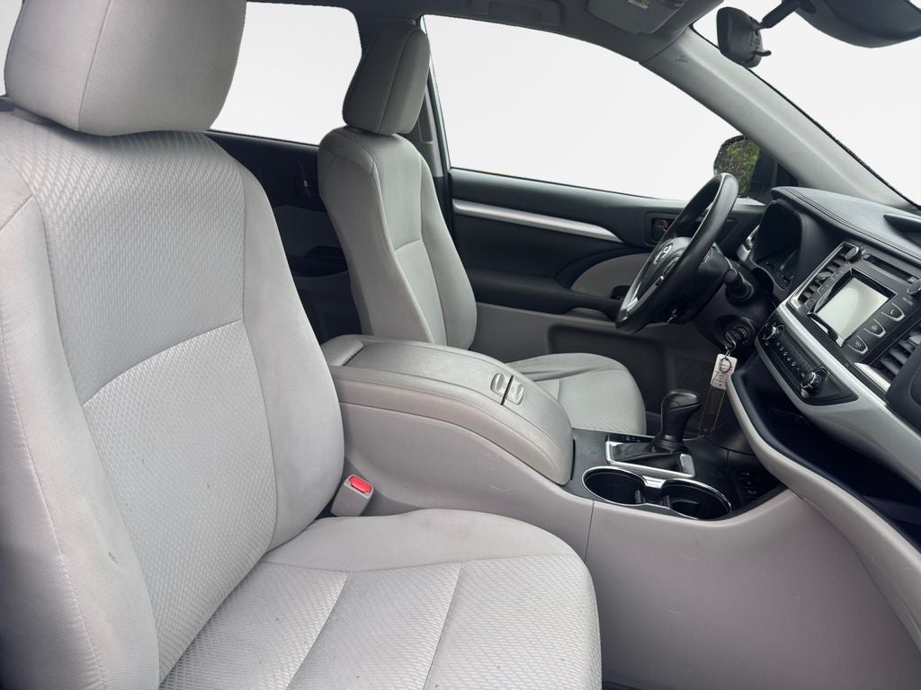2018 Toyota Highlander LE
